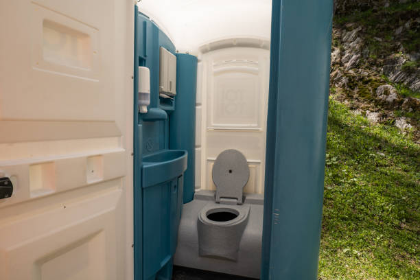 Types of Portable Toilets We Offer in Holly Springs, GA